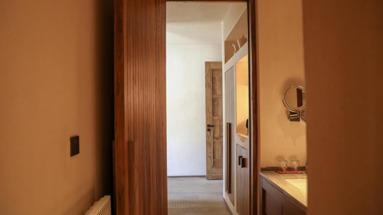 Sunyata Hotel. Deqin Meili Deqen Ngoại thất bức ảnh
